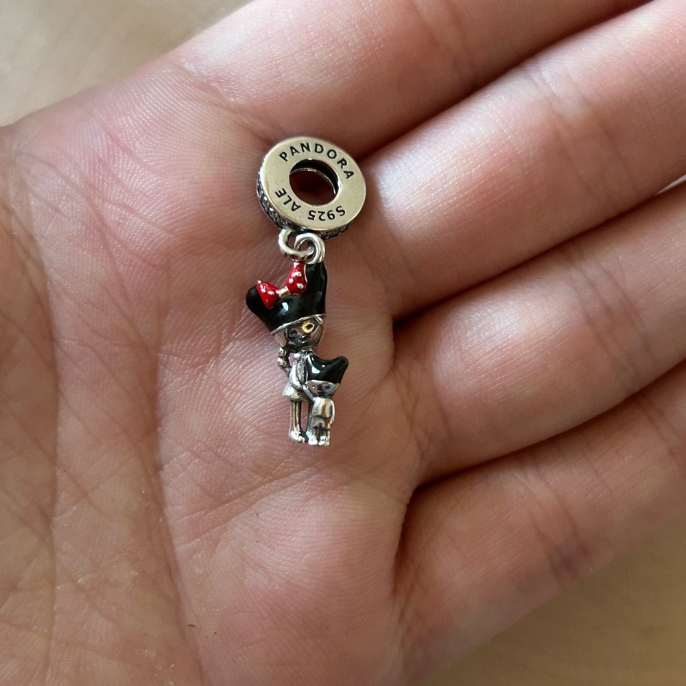 Disney Parks Pandora Mom Charm